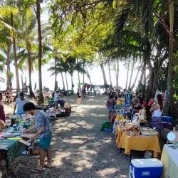 Local Markets and Artisan Shops - Cobano