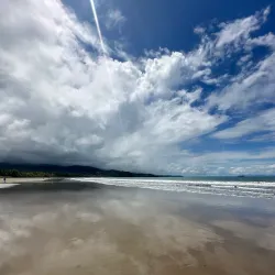 Uvita Whale Tail Beach - Dominical