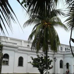 Parque Central de Esparza - Esparza