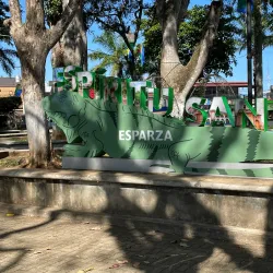 Parque Central de Esparza - Esparza