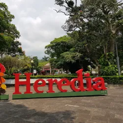 Heredia Central Park (Parque Central de Heredia) - Heredia