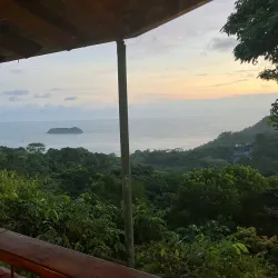 El Avion - Manuel Antonio