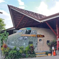 El Avion Restaurant and Bar - Ojochal