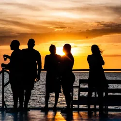 Coco Sunset Cruises - Playa del Coco