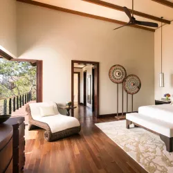 Papagayo Peninsula - Playa del Coco