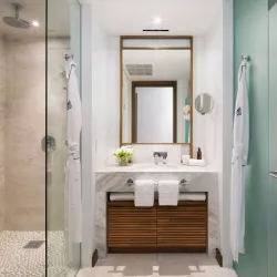 Papagayo Peninsula - Playa del Coco