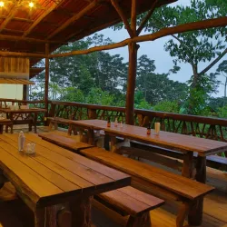 La Tigra Rainforest Reserve - Quesada