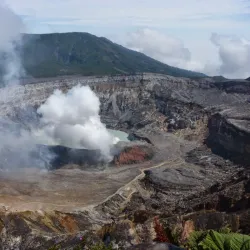 Poás Volcano National Park - San Luis