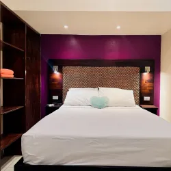 Las Brisas Hot Springs - San Vito