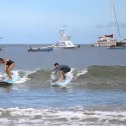 Surfing Lessons and Schools - Tamarindo