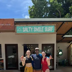 Surfing Lessons and Schools - Tamarindo