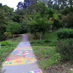 Parque La Libertad - Tibas