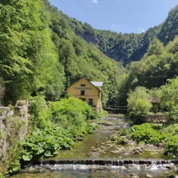 Zeleni Vir Waterfall - Delnice