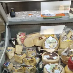 Gradac Local Market - Gradac