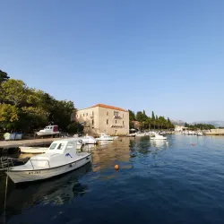 Kaštel Lukšić - Kaštela