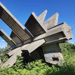 Memorial Park Knin - Knin