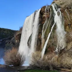 Vrulja Waterfall - Knin