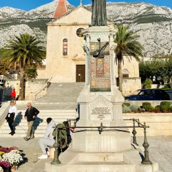 Kacic Square - Makarska