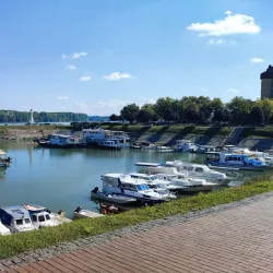 Danube River Promenade - Vukovar
