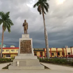 Parque Céspedes Market - Bayamo