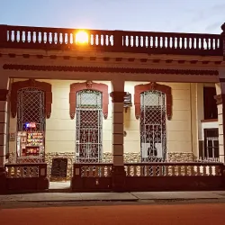 Parque Central de Güines - Güines