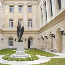 El Capitolio (National Capitol Building) - Havana