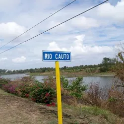 Río Cauto River - La Lima
