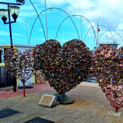 Queen Emma Bridge - Hato