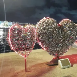 Queen Emma Bridge - Hato