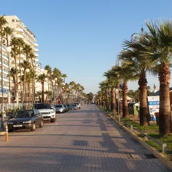 Finikoudes Promenade - Livadia