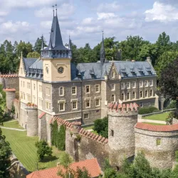 Zruč nad Sázavou Castle - Benesov