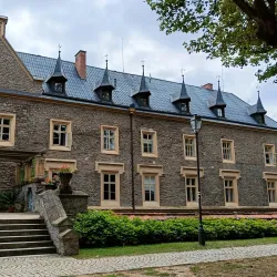 Zruč nad Sázavou Castle - Benesov