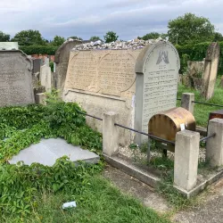 Jewish Cemetery in Holesov - Holesov