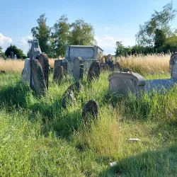 Jewish Cemetery in Holesov - Holesov
