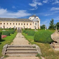 Lysá nad Labem Castle - Lysá nad Labem