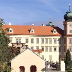 Mníšek pod Brdy Town Square - Mníšek pod Brdy