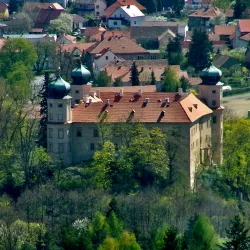 Mníšek pod Brdy Town Square - Mníšek pod Brdy
