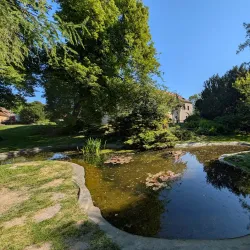 Roztoky Castle - Roztoky