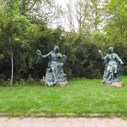 Lužánky Park - Slapanice