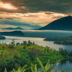 Goma War Memorial - Goma