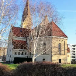 Hellerup Church (Hellerup Kirke) - Hellerup