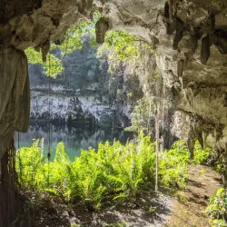 Parque Nacional Los Tres Ojos - San Cristobal