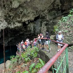Parque Nacional Los Tres Ojos - San Cristobal