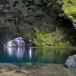 Parque Nacional Los Tres Ojos - San Cristobal