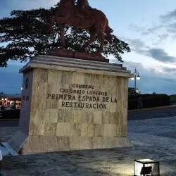 Monumento a los Héroes de la Restauración - San Pedro de Macoris