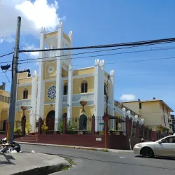 Iglesia San Antonio de Padua - Santo Domingo Este