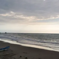 Playa de Colon - Bahia de Caraquez