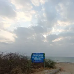Playa de Colon - Bahia de Caraquez