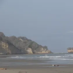 Playa de Colon - Bahia de Caraquez