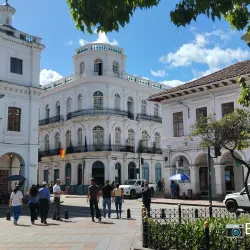Parque Calderón - Cuenca